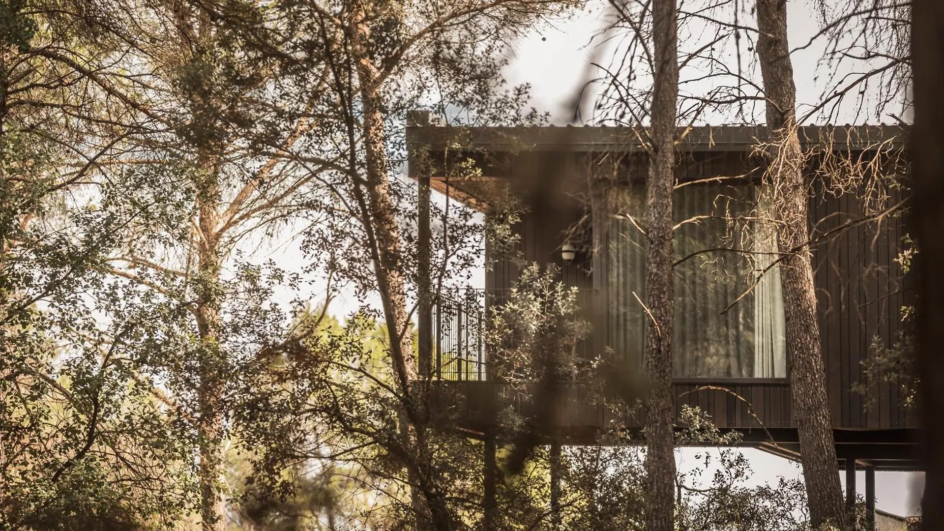 Lodge Les Cabanes De L'Oller Del Mas Manresa