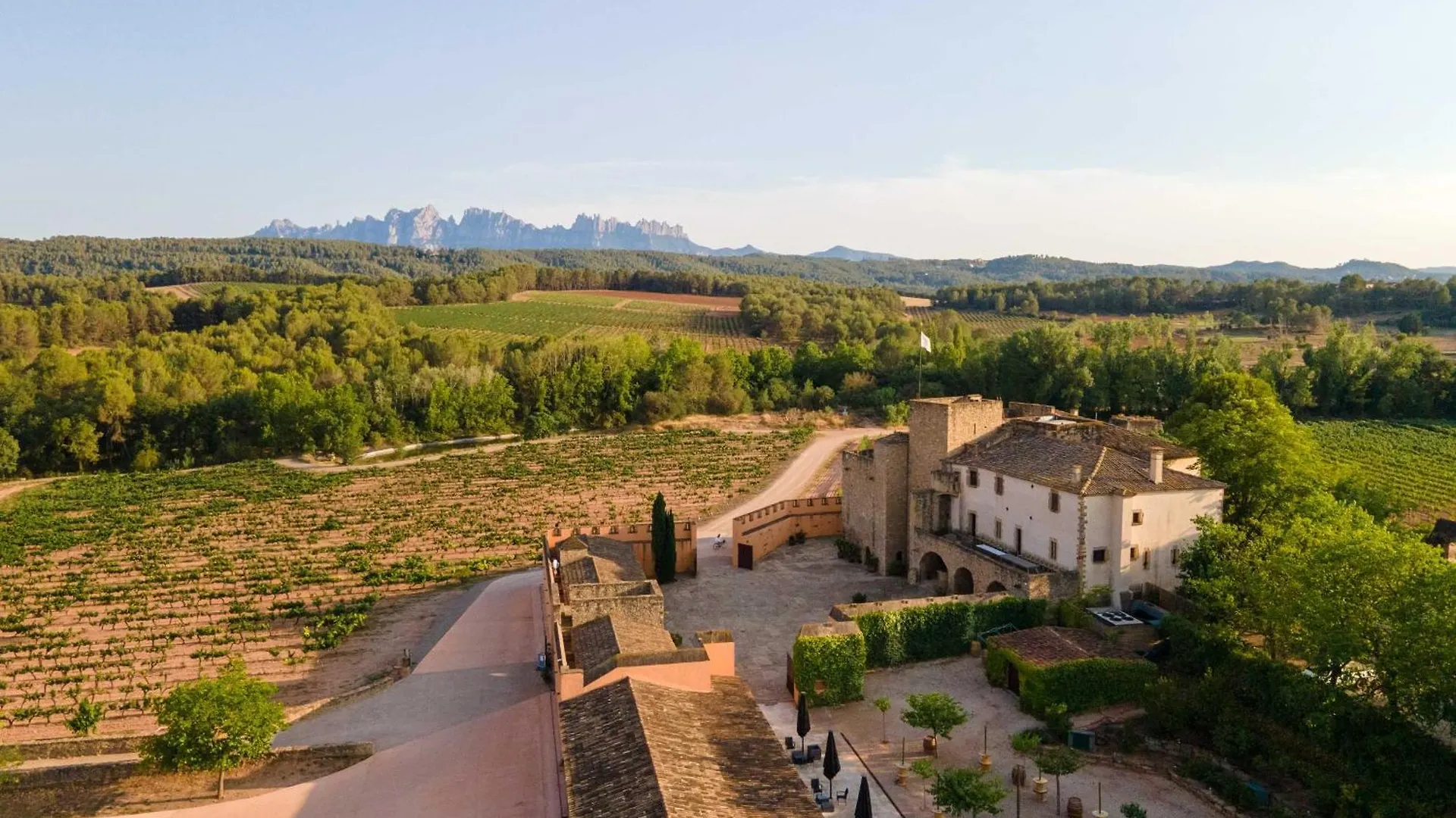 Les Cabanes De L'Oller Del Mas Manresa Spanje